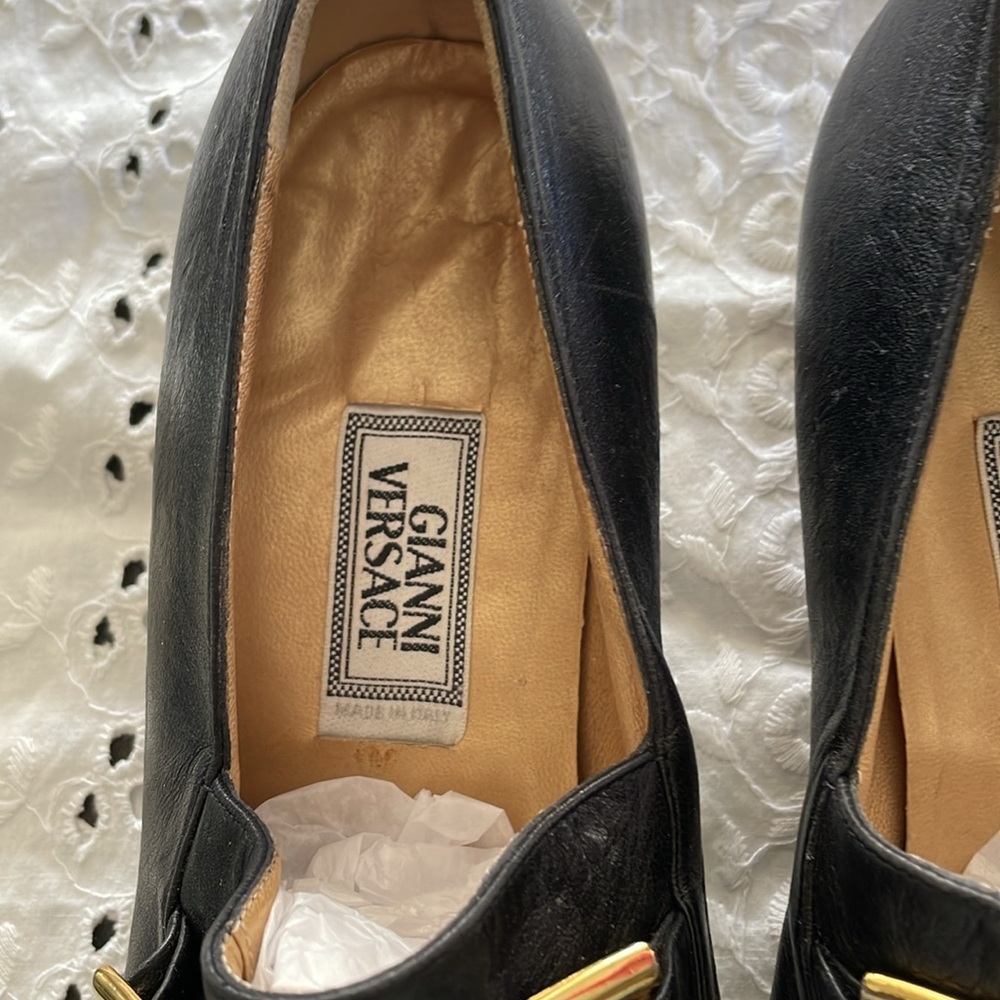 Gianni Versace Flats 90’s vintage.🥿 - Picture 2 of 16